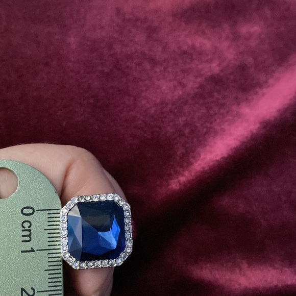 Statement ring - Picture 10 of 11